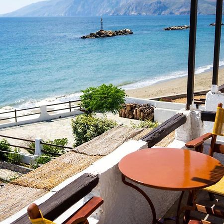 Ferogia Hotel Skyros Bagian luar foto