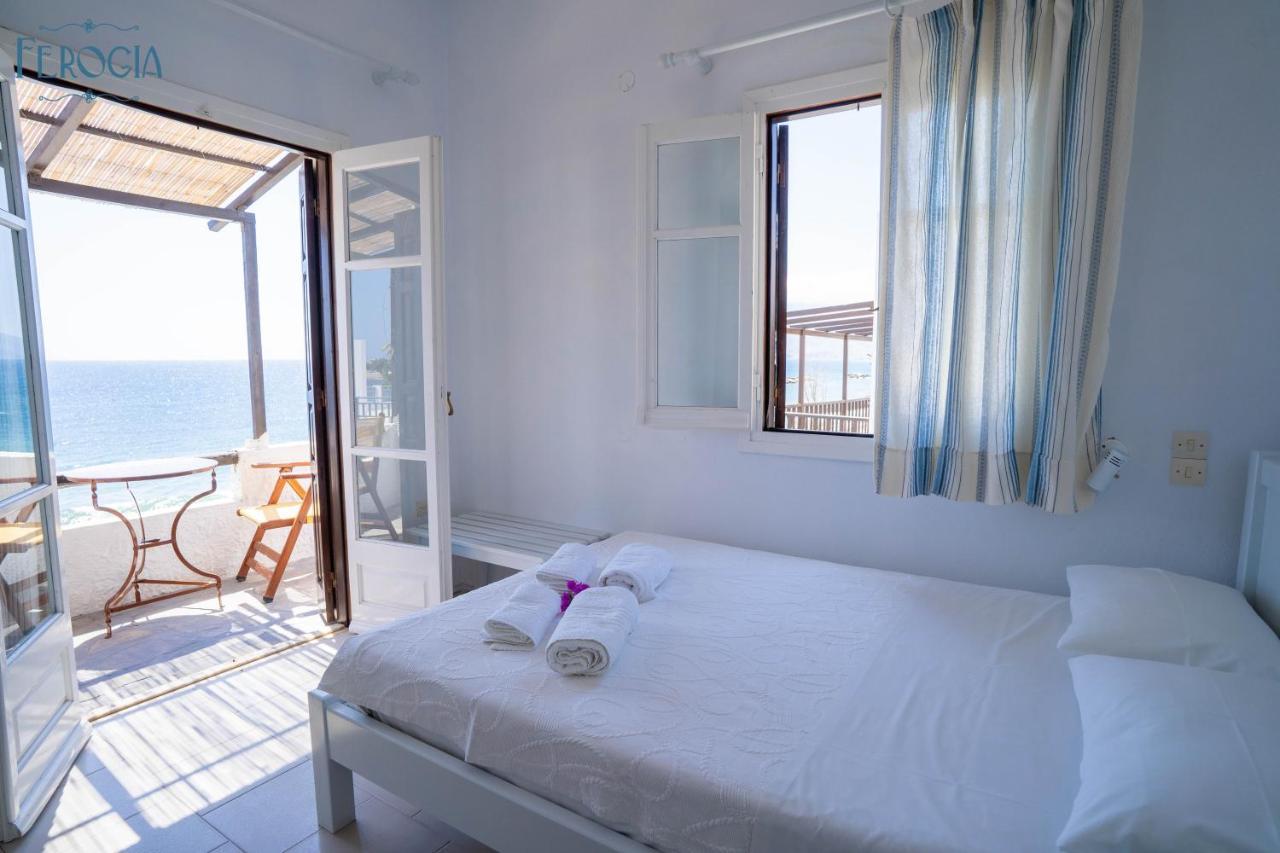 Ferogia Hotel Skyros Bagian luar foto