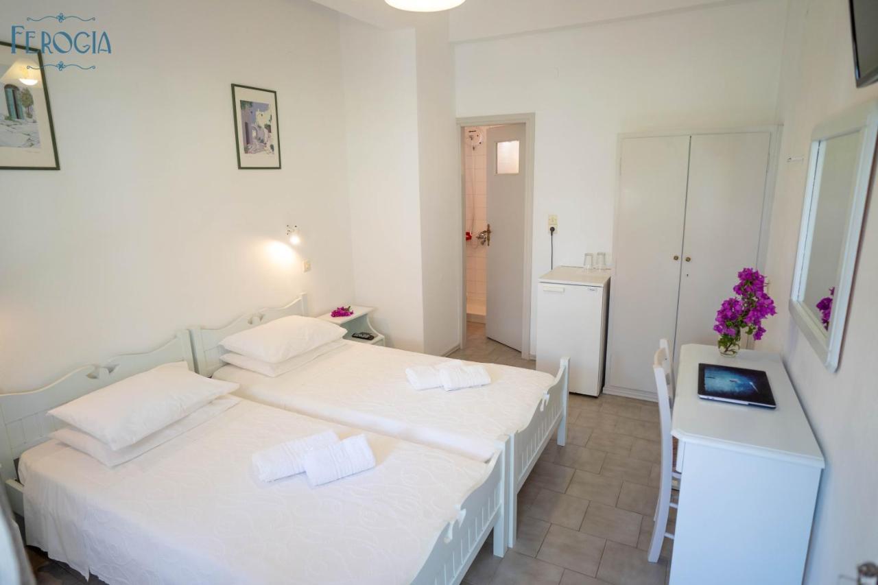 Ferogia Hotel Skyros Bagian luar foto