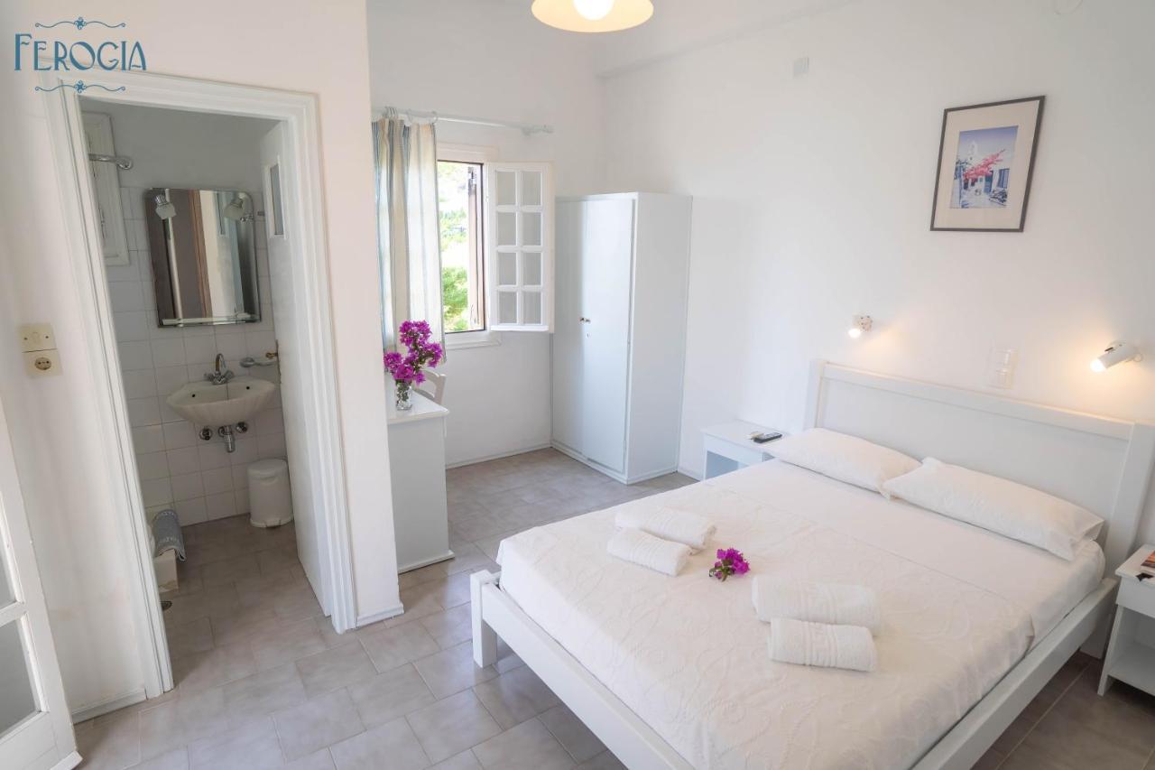 Ferogia Hotel Skyros Bagian luar foto