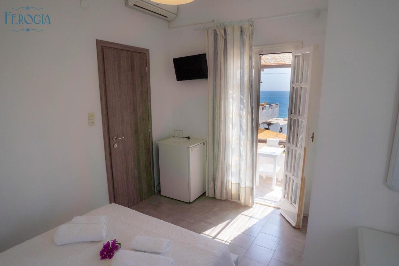 Ferogia Hotel Skyros Bagian luar foto