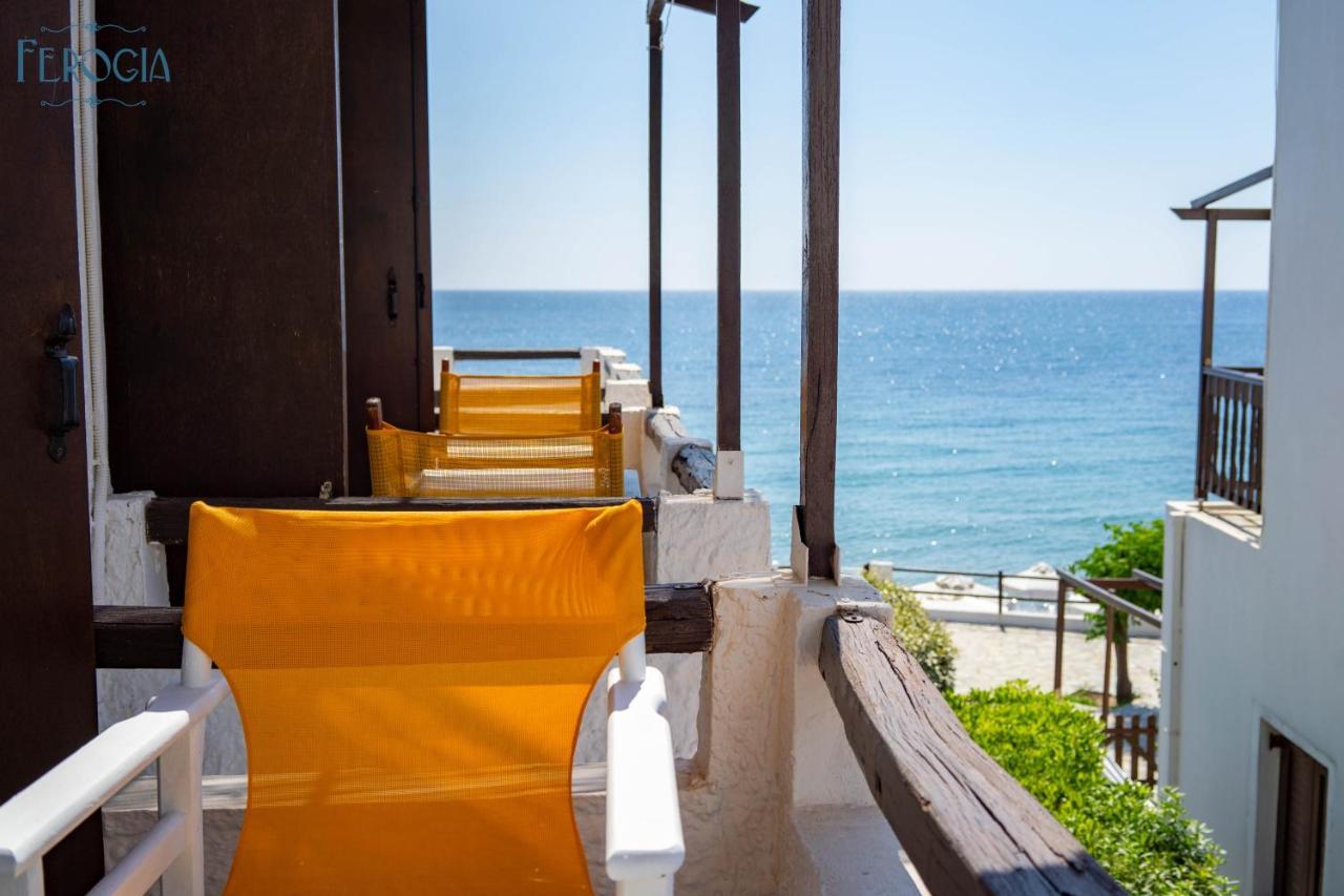 Ferogia Hotel Skyros Bagian luar foto