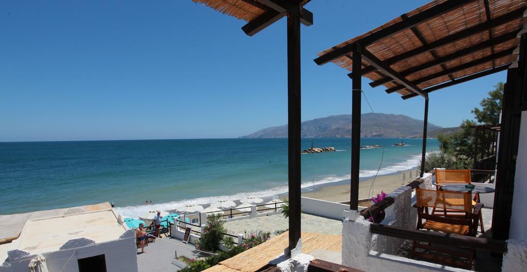 Ferogia Hotel Skyros Ruang foto
