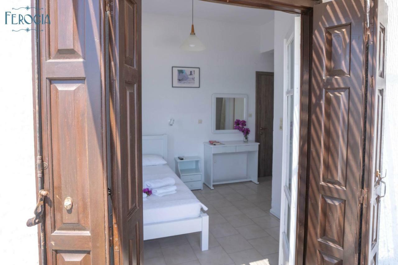 Ferogia Hotel Skyros Bagian luar foto