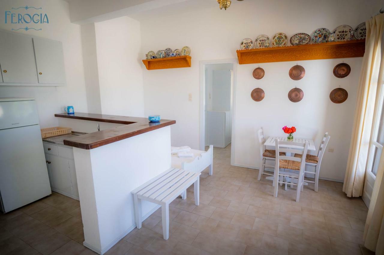 Ferogia Hotel Skyros Bagian luar foto