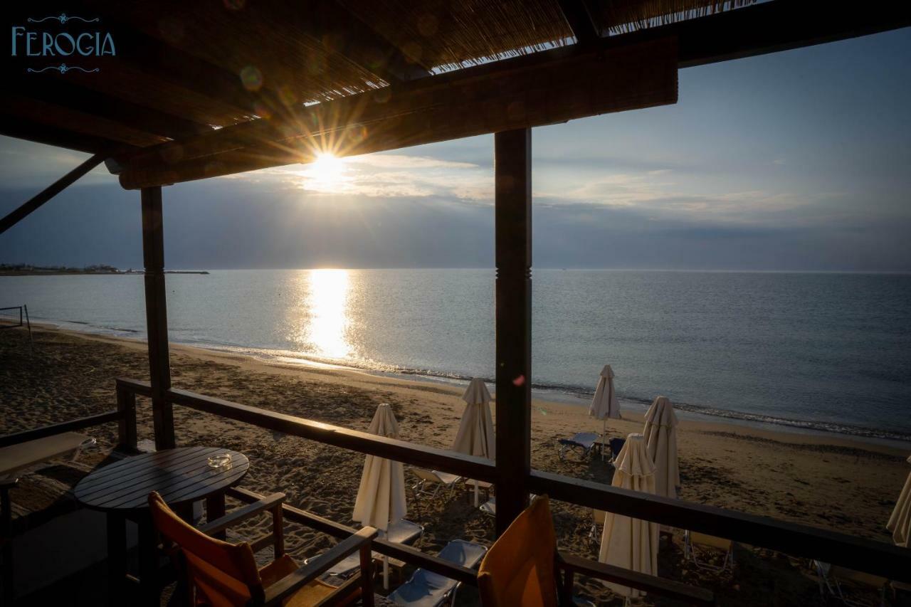 Ferogia Hotel Skyros Bagian luar foto